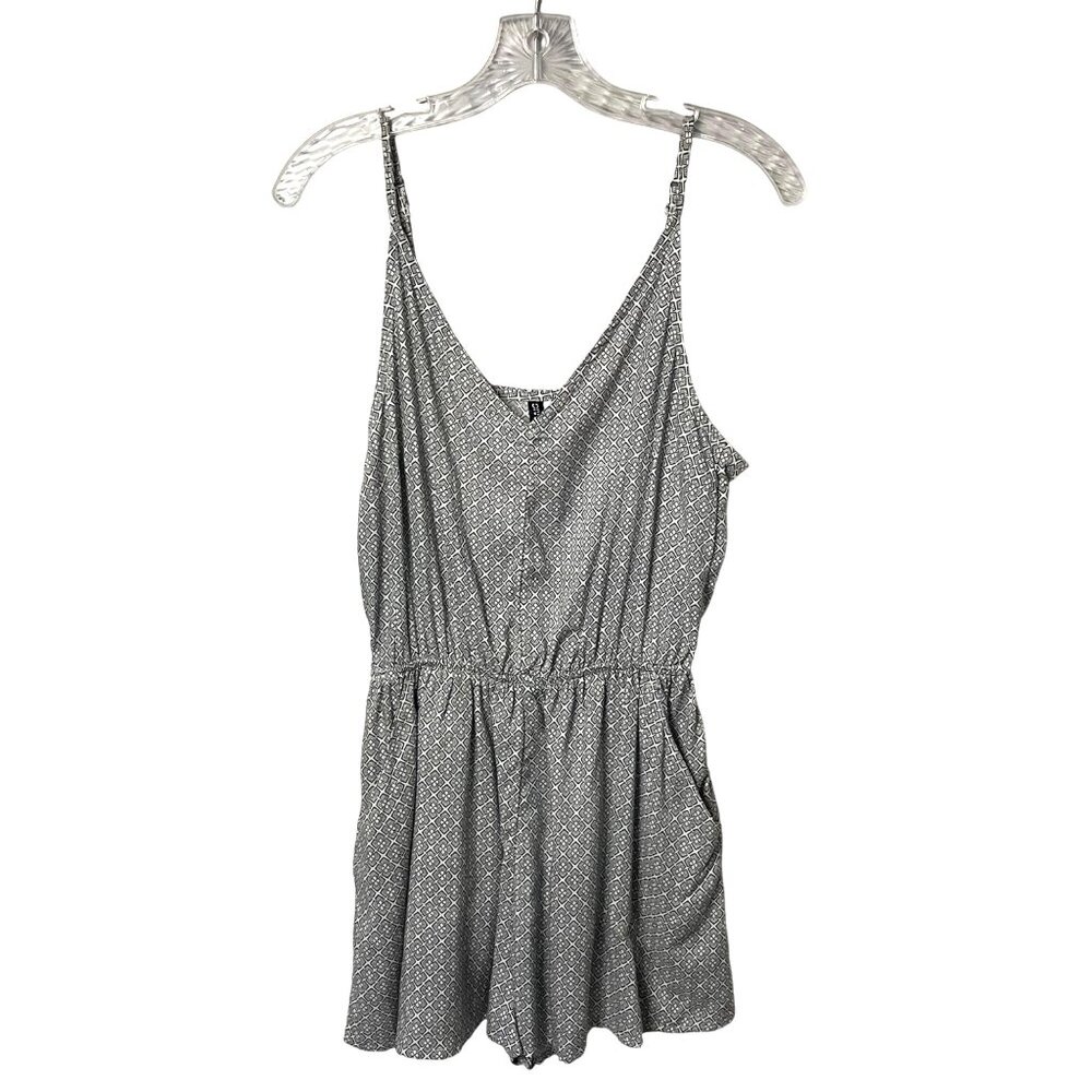 H&M Divided Spaghetti Strap Romper Women’s Size 8 Black & White Abstract Floral